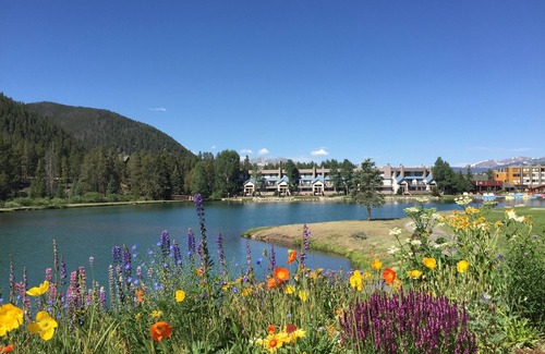 Lakeside Village Condominio | Montezuma 1771 by SummitCove Vacation Lodging