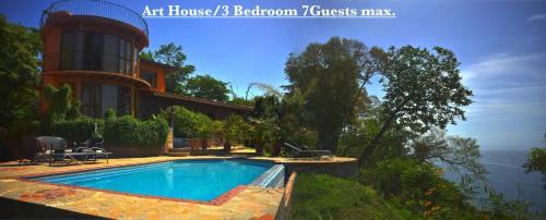 Montezuma Complejo | Montezuma Heights