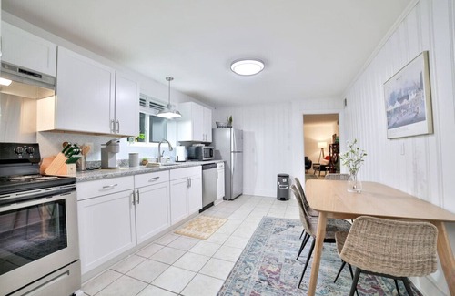 North Chattanooga Apartamento | Month-to-Month Comfort | North Shore Living
