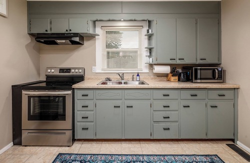 Marion Casa | Furnished 2BR Home – Special pricing for 28+ days!