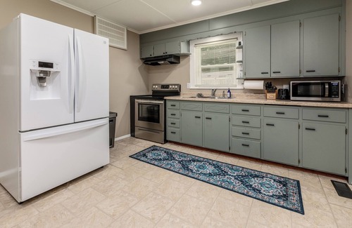 Marion Casa | Furnished 2BR Home – Special pricing for 28+ days!