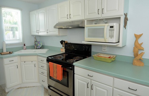 Roberta Heights In Oakdale Park Casa | Monthly specials!The Dolphin House! Pool home close to the beach & Pets Welcome