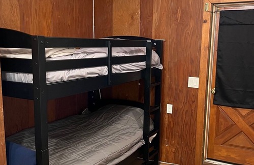 Summerhome Park Cabina | Monthly Stay Cabin with Breathtaking Views