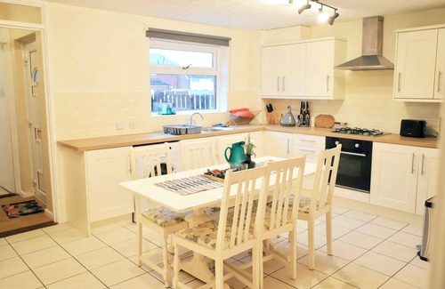 Holbeck Casa | Monthly Stay Discount - Homevy Leeds