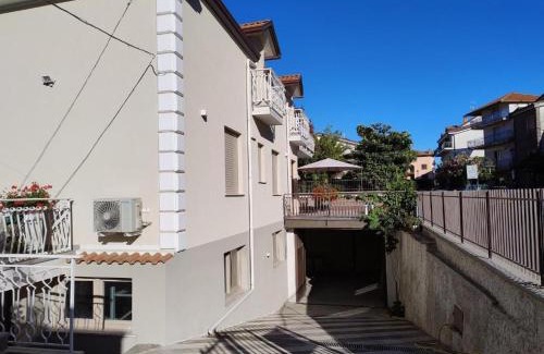 Bomerano Apartamento | Monti d'aMare