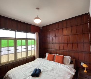 Mae Lao Casa | Moo Haus