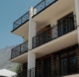 Stepantsminda Hotel | Mood Hotel Kazbegi