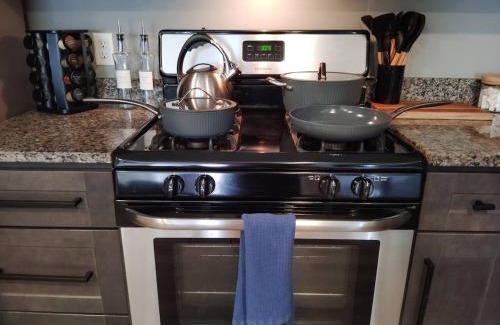 Chesterton Casa | Moody Modern Dunes Hot Tub Beach and Trails
