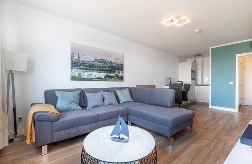 Ploen Apartamento | Mooi: Fantastisches Apartment mit Seeblick und Stil, Netflix