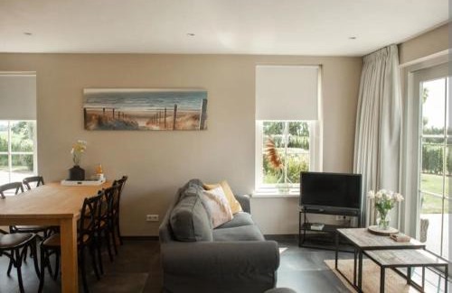 Aagtekerke Casa | Mooi, vrij gelegen vakantiehuis dichtbij zee en strand!