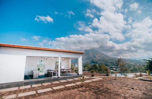 Songan Cama Y Desayuno | Moon Batur Cabin