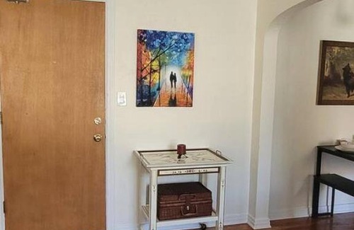 Crescent Lake Apartamento | Moon Lakeview Apt at Crescent Lk