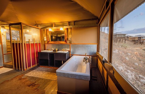 Solitaire Cabina | Moon Mountain Lodge