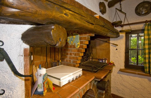 Massarosa Casa | Moon Nest - Apartment in villa, 10 min from the sea private garden pool