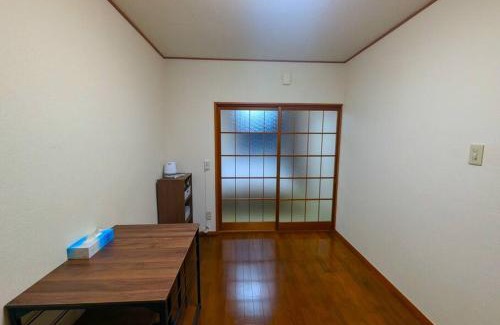 Takatsu Apartamento | Moon Rising 102