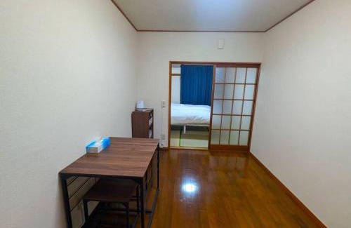 Takatsu Apartamento | Moon Rising 102