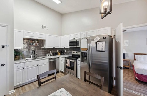 Savannah Casa | Moon River District, Updated! Wistful Washington