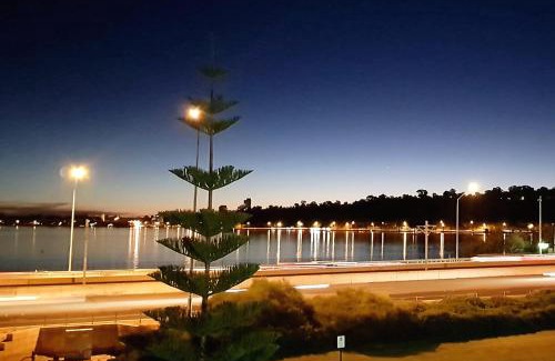 South Perth Apartamento | Moon River, South Perth
