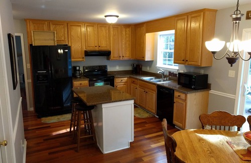 Sherwood Forest Casa | Moondance - Caminata / Bicicleta / Golf / Relax con bañera de hidromasaje - Brevard / DuPont / Caesars H