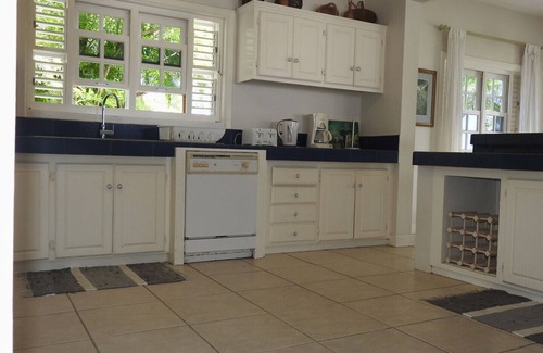 Diamond Casa | MOONDROPS is a scenic & spacious setting for reconnecting!
