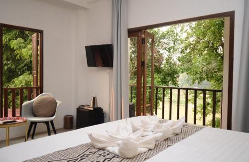 Luang Prabang Hotel | Moonlight Champa Riverview