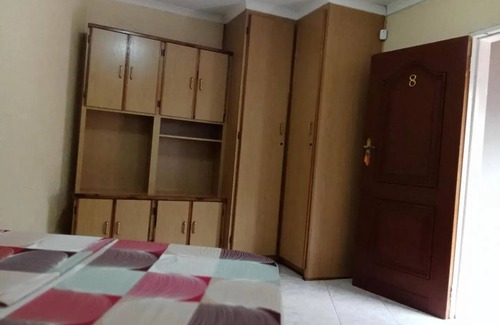 Benoni Casa | Moonlight Guest House Crystal Park