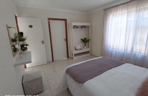 Mangaung Cama Y Desayuno | Moonlight Inn 207 unit 2C