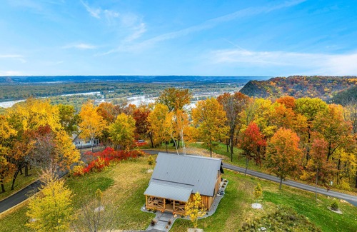 De Soto Cabina | Moonlight Ridge Sleeps 6 HOT TUB