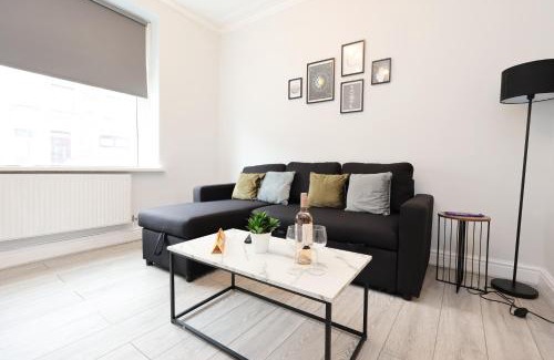 Cathays Casa | Moonlight Stays - 2bd House, up to 6ppl