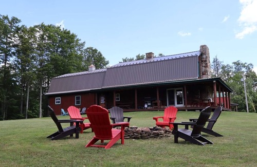 Coudersport Cabina | Moonraker 10 - Game Room Stargazing Field 1G Wi-Fi