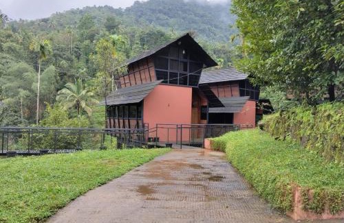 Mahe Hotel | Moonrise Valley Freshwave Resorts Pvt Ltd