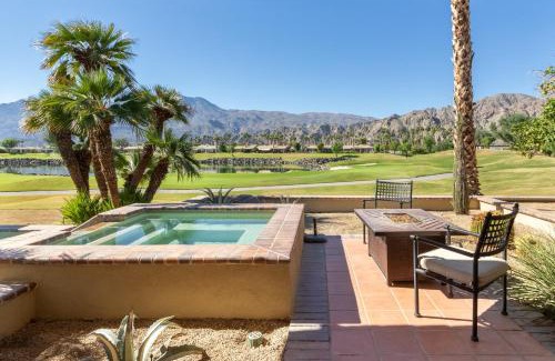 La Quinta Villa | Moonshine by AvantStay Modern Stylish Estate w Bar Fire Pit Hot Tub 5 bd