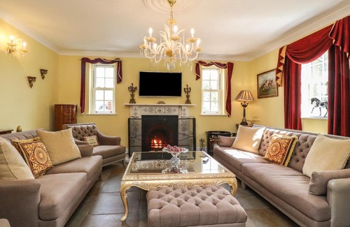 Poulton-le-Fylde Casa | Moor End Manor