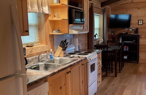 Tryon Cabina | Moore Road Cabin 1 Pet Friendly Horse Lovers delight