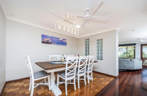 Guilderton Casa | Moore than a Shack