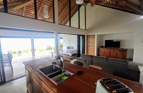 Temae Chalet De Esquí | MOOREA - Fare Coraline Right