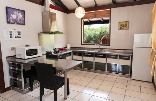 Temae Hotel | Moorea Golf Lodge