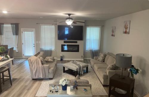 Locust Grove Casa | Moores Oasis