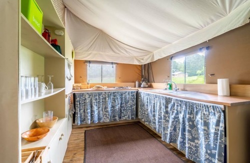 Exton Cabina | Moorhen at Exton Park, Rutland - Dog friendly