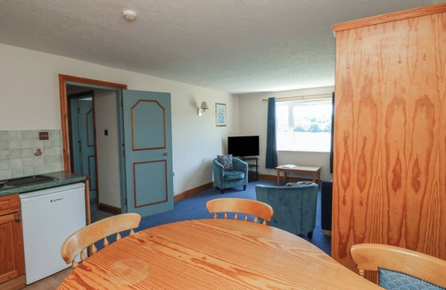 Kingsteignton Cabaña | MOORHEN, pet friendly in Kingsteignton