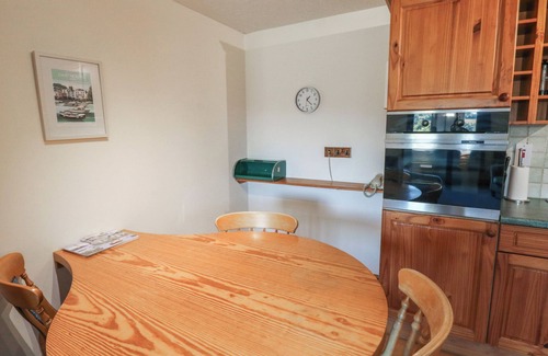 Kingsteignton Cabaña | MOORHEN, pet friendly in Kingsteignton