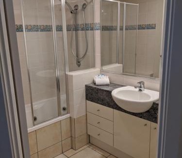 Golden Beach Complejo | Moorings Beach Resort