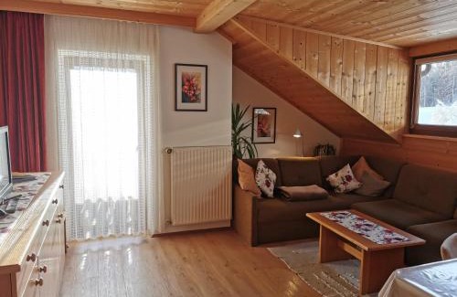 Collalbo Apartamento | Moosbachhof - Ferienwohnung Marienkäfer