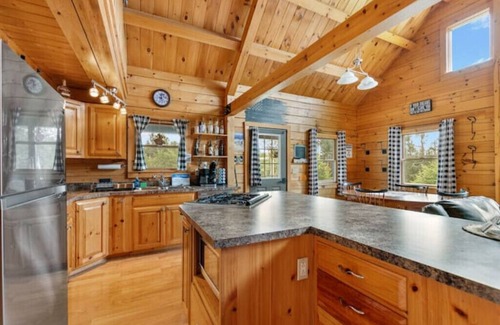Pittsburg Cabina | Moose Alley American Cabin