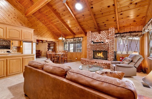 Summit Estates Cabina | Moose Creek Chalet #1237