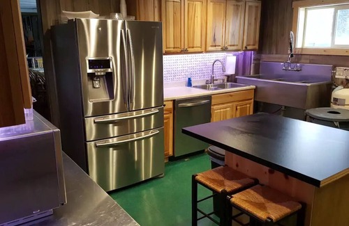 Eustis Cabina | Moose Creek Lodge Great for Large Groups!