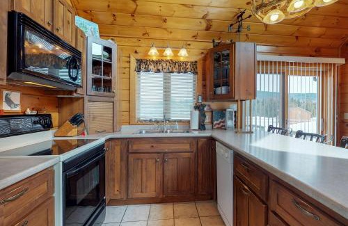 Greenville Casa | Moose Dance