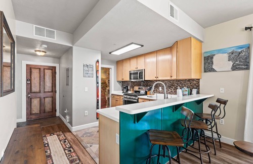 Kimball Junction Condominio | Moose Mgmt at Crestview D208: Mountain View-Dogs Welcome-Convenient Location