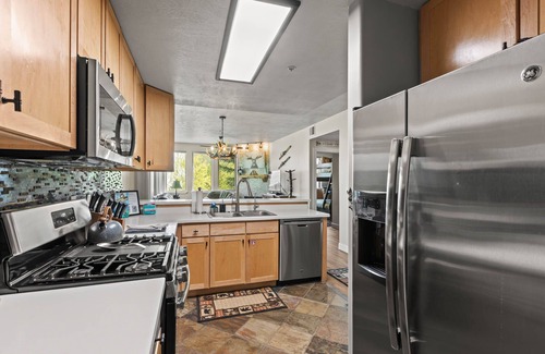 Kimball Junction Condominio | Moose Mgmt at Crestview D208: Mountain View-Dogs Welcome-Convenient Location