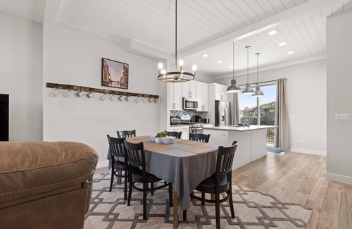 Park City Casa | Moose Mgmt at Wasatch Springs 1107: